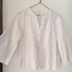 Club Monaco white Elimne top, like new, 100 cotton blouse shirt bohemian boho